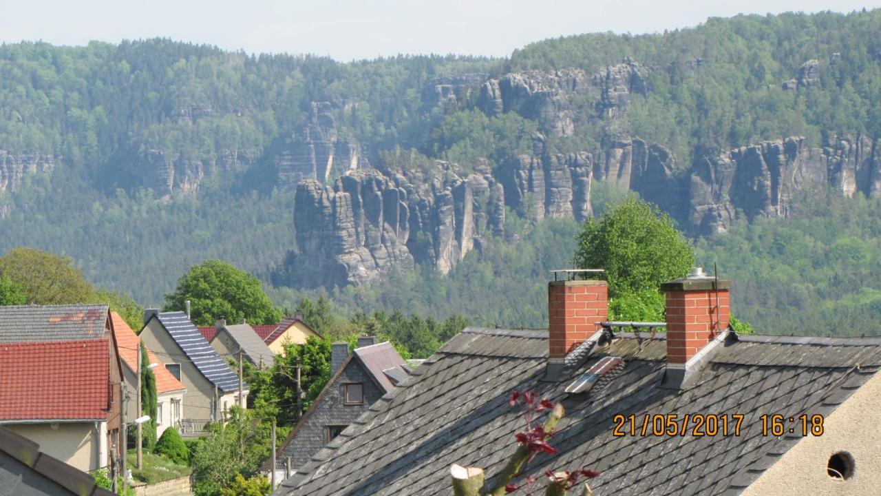 Ferienwohnung Felsblick Mittelndorf エクステリア 写真